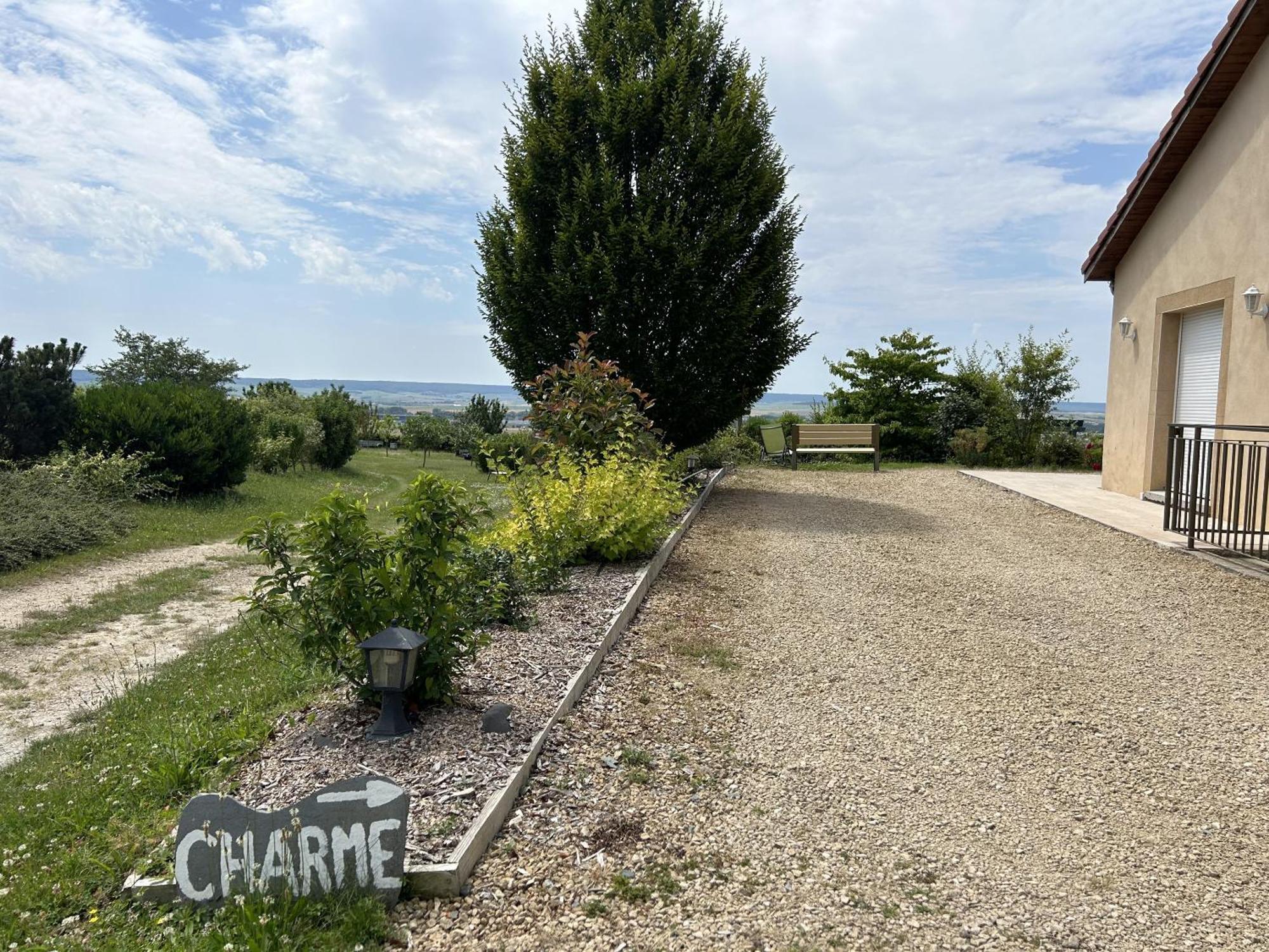 Villa Le Charme Cernay-les-Reims Exterior foto